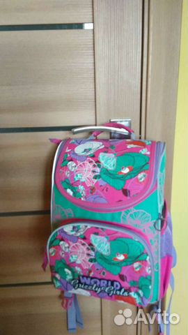 Рюкзак для девочки с ортопедической спинкой