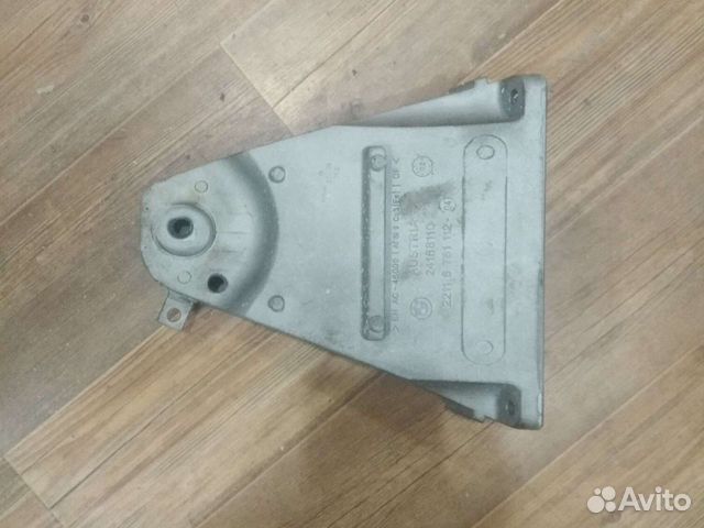 Кронштейн двигателя e36