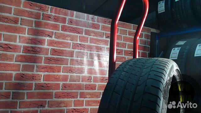 Pirelli P Zero 245/35 R20