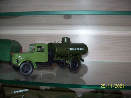 Бензовоз маз 200