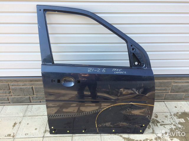 Дверь передняя правая Freelander 2