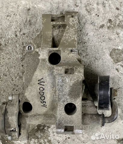 Кронштейн кондиционера Volkswagen Golf 3