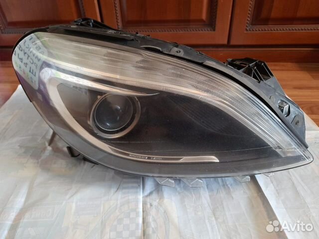 Фара правая Mercedes B W246
