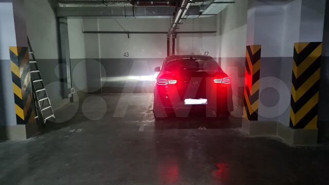 Машиноместо, 20 м²