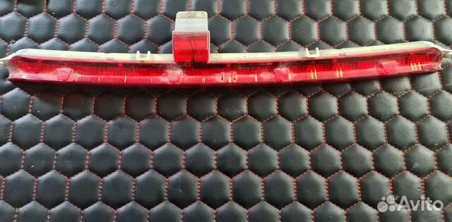 Дополнительный стоп сигнал Mercedes ML166