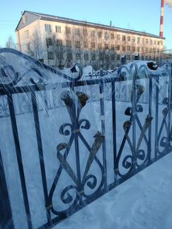 Кованые калитки, оградки, ворота, декор