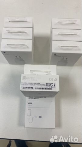 Apple 20W USB-C Power Adapter (mhje3zm/A)