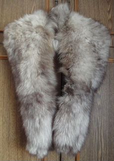 Большая выделанная шкурка песца, длина 120 см