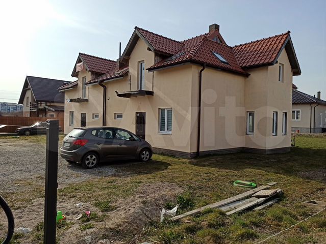 Таунхаус 175 м² на участке 6 сот.