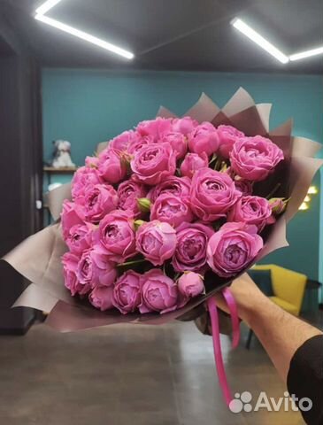 Розы кустовые пионовидные