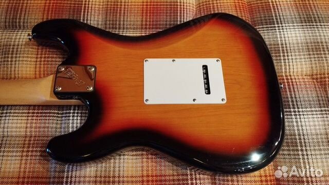 Электрогитара Cruzer ST-200/3TS, Sunburst