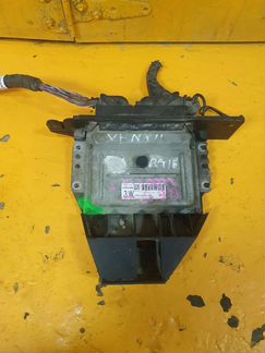 Блок управления двигателем двс 1.8 QG18 DE QG18DE