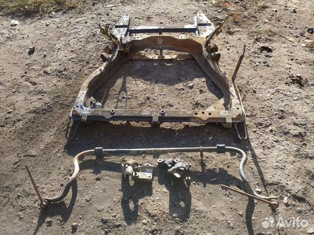 Передний подрамник peugeot 607