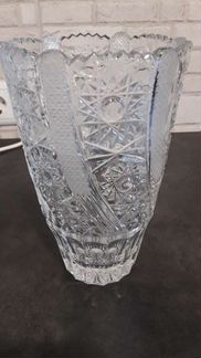 Хрустальная ваза