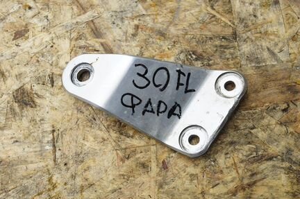 Крепление фары Yamaha FZX 250 Zeal