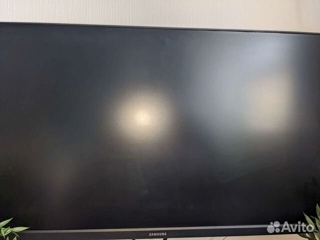 Монитор Samsung Odyssey g3 24 На разбор/запчасти