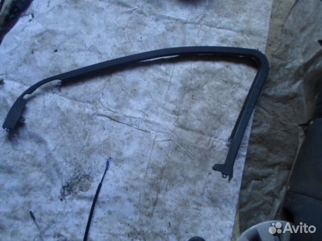 Уплотнитель двери передней правой (внутри двери )