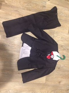 Костюм тройка