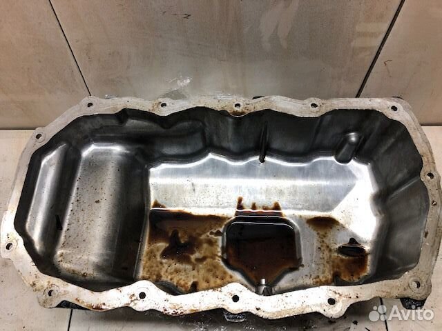 4. Масляный поддон 2114. Как поставить поддон на крайслере. 4694525aa. Поддон крайслер 2.