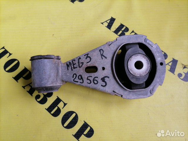 Опора двигателя правая Renault Megane 3 2009-2016