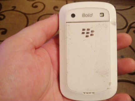 Телефон BlackBerry bold 9900