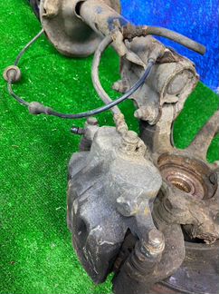 Суппорт тормозной передний правый Nissan X-Trail