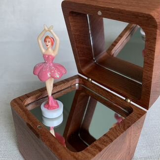 Музыкальная деревянная шкатулка Балерина палисандр