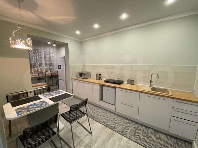 3-к. квартира, 90 м², 9/22 эт.