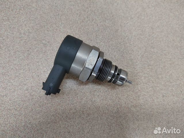 Регулятор давления топлива Kia Hyundai 0281002507