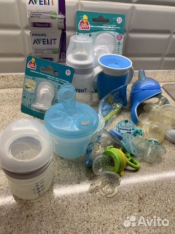 Контейнер для смеси, бутылочки, соски