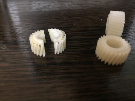 Шестерня привода подколенной опоры BMW