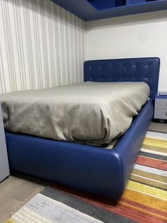 Кровать Mobilform италия бу