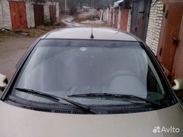 Лобовое стекло на Fiat Albea 2002-2012