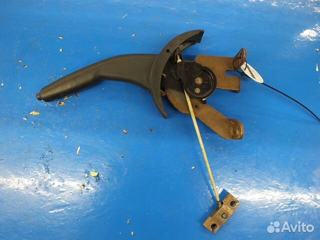 Рычаг стояночного тормоза Mitsubishi Lancer IX (20