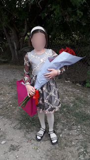 Продам дет платье на возраст 8 9лет в хорошем сост