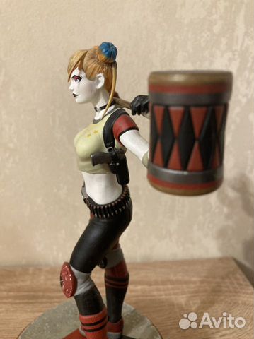 Коллекционные фигурки (Harley Quinn)