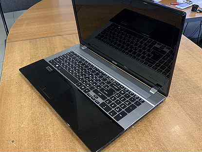 Acer V3-771G Core i5/8G/SSD+HDD/GT630M 2Gb