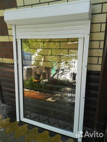 Окно Пластиковое (глухое) с электрическими жалюзям