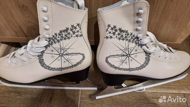 Коньки для фигурного катания