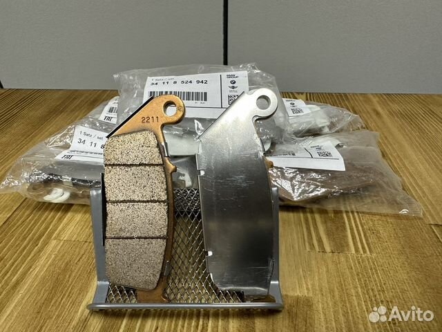 Оригинальные тормозные колодки BMW C600/C650