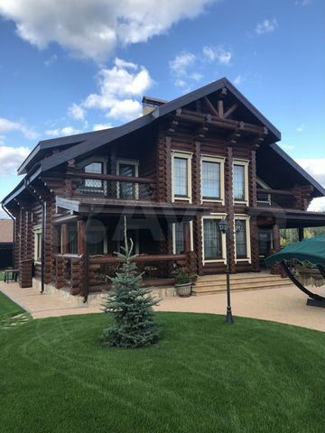 Дом 245 м² на участке 2 га