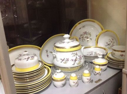 Сервиз чайно-кофейный.Г.Д.Р6пер.23предмета.Фарфор