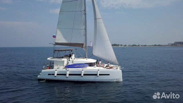 Парусно-моторный катамаран Bali 4.5