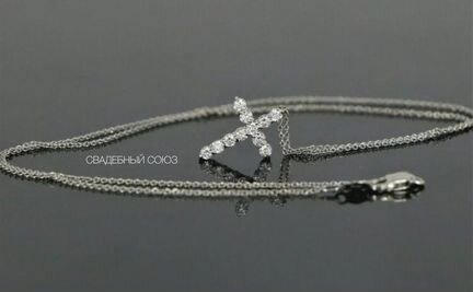 Золотой крест с цепью Graff 0.62 ct