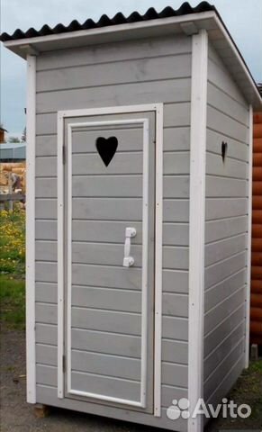 Туалет деревянный