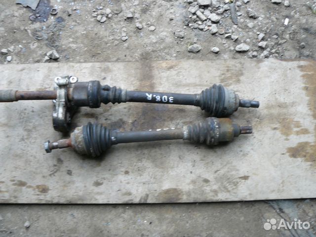 Приводной вал для Peugeot 308