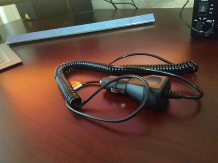 Адаптер питания автомобильный