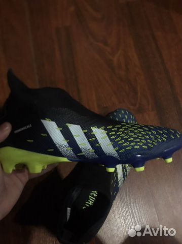 Бутсы adidas predator