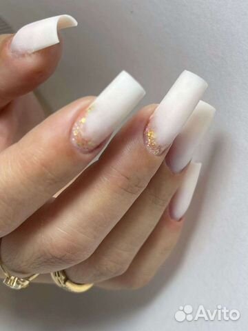 Наращивание ногтей