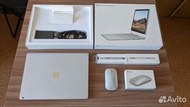 Microsoft Surface Book 3 (2022)